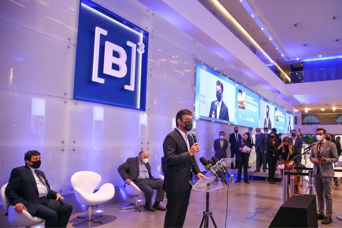 Como Investir em Ações com Pouco Dinheiro Guia Completo para Iniciantes